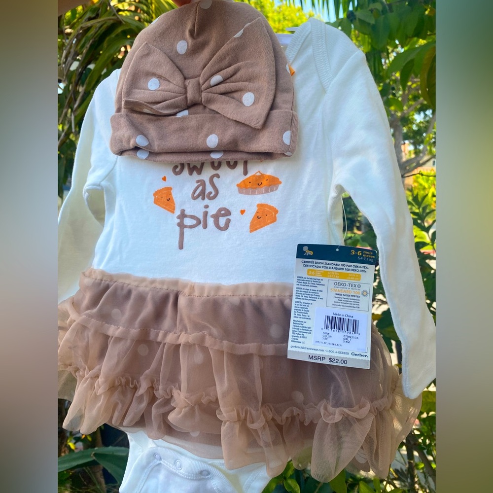 New thanksgiving cute outfit 💕 Bundle your items and save 😊